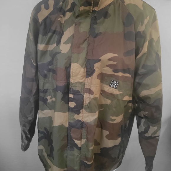 Gore-Tex Men's Camouflage Military Jacket - Picture 2 of 8